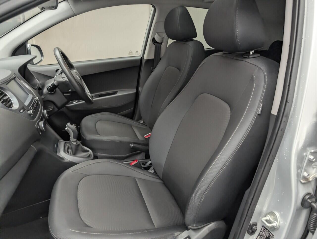 Used Hyundai i10 2019 for sale - 76975890: Photo 26