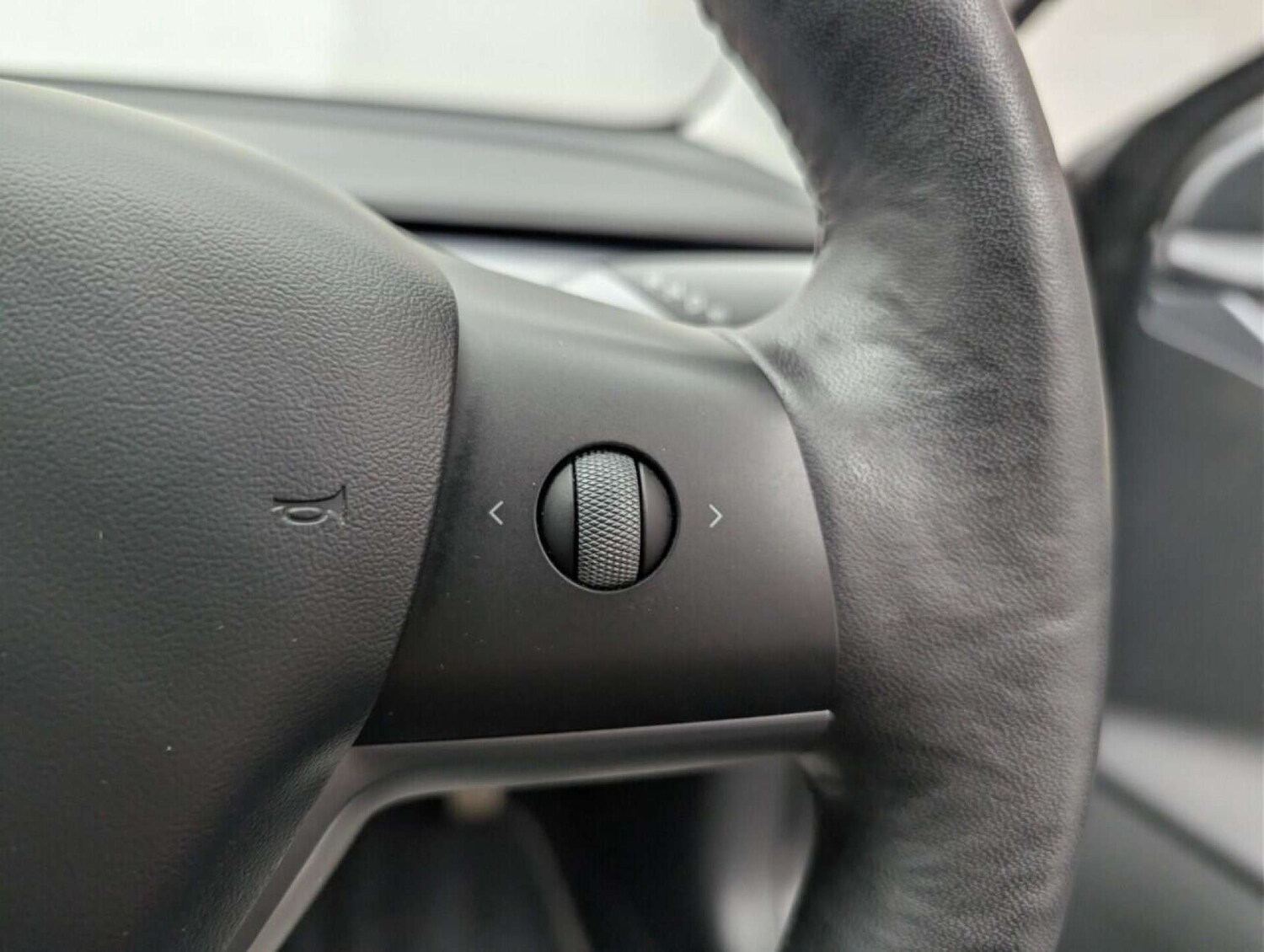 Used Tesla Model 3 2021 for sale - 77714292: Photo 18