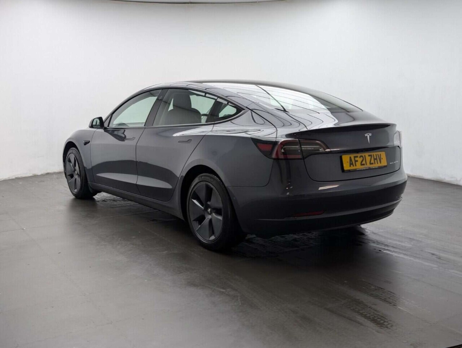 Used Tesla Model 3 2021 for sale - 77714292: Photo 6