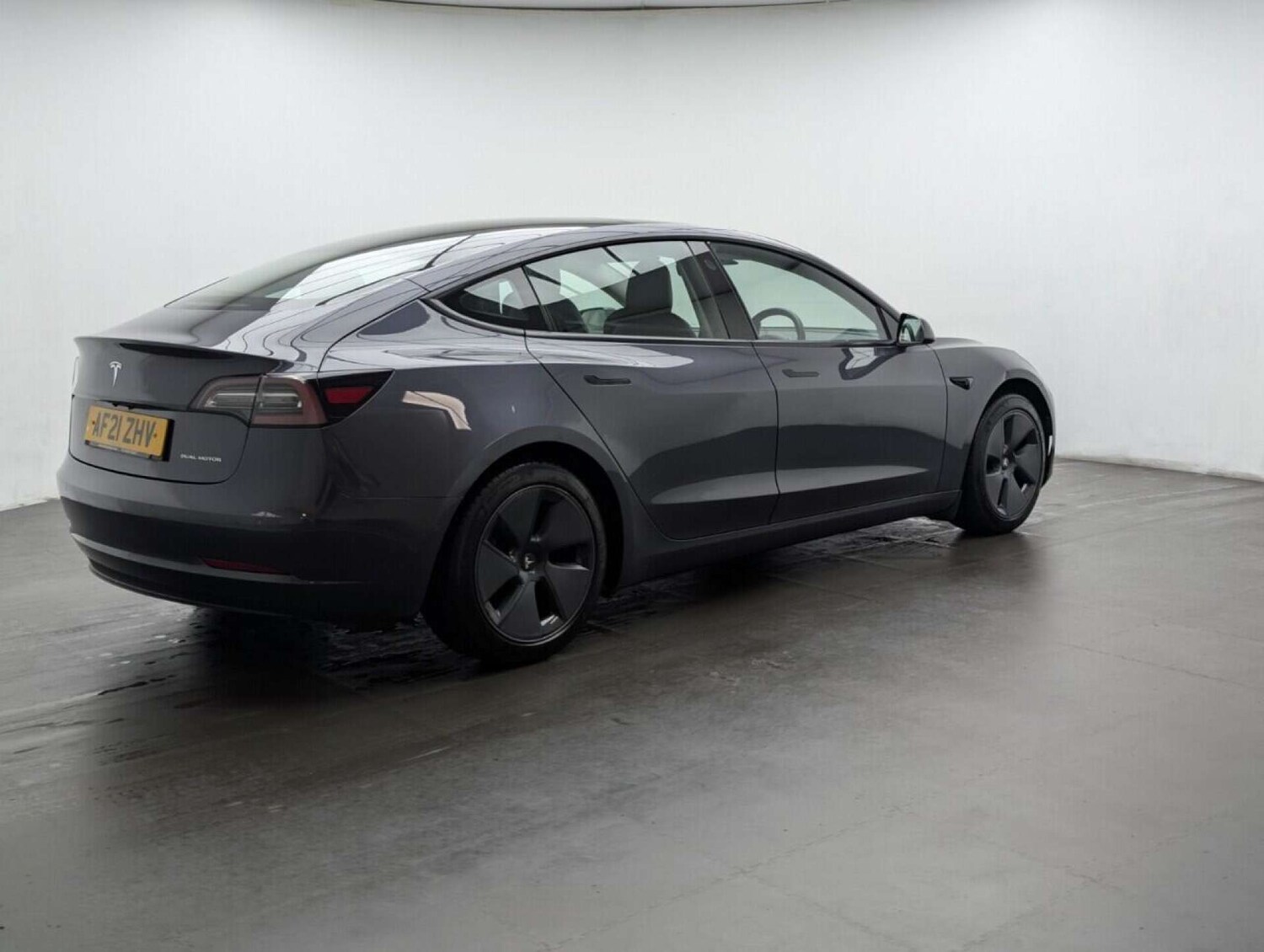 Used Tesla Model 3 2021 for sale - 77714292: Photo 8