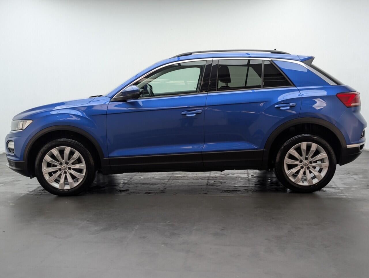 Used Volkswagen T-Roc 2020 for sale - 77081719: Photo 5