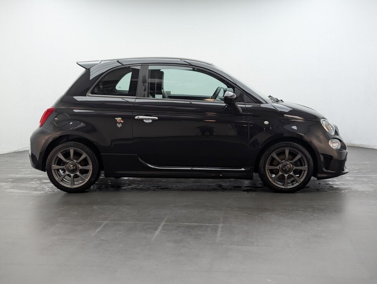 Used Abarth 595 2021 for sale - 76990043: Photo 9