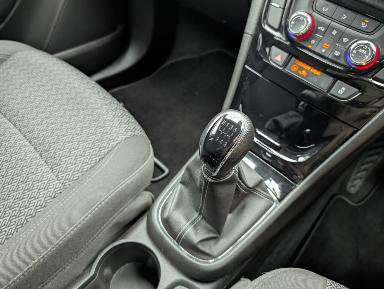 Used Vauxhall Mokka X 2017 for sale - 77400547: Photo 16