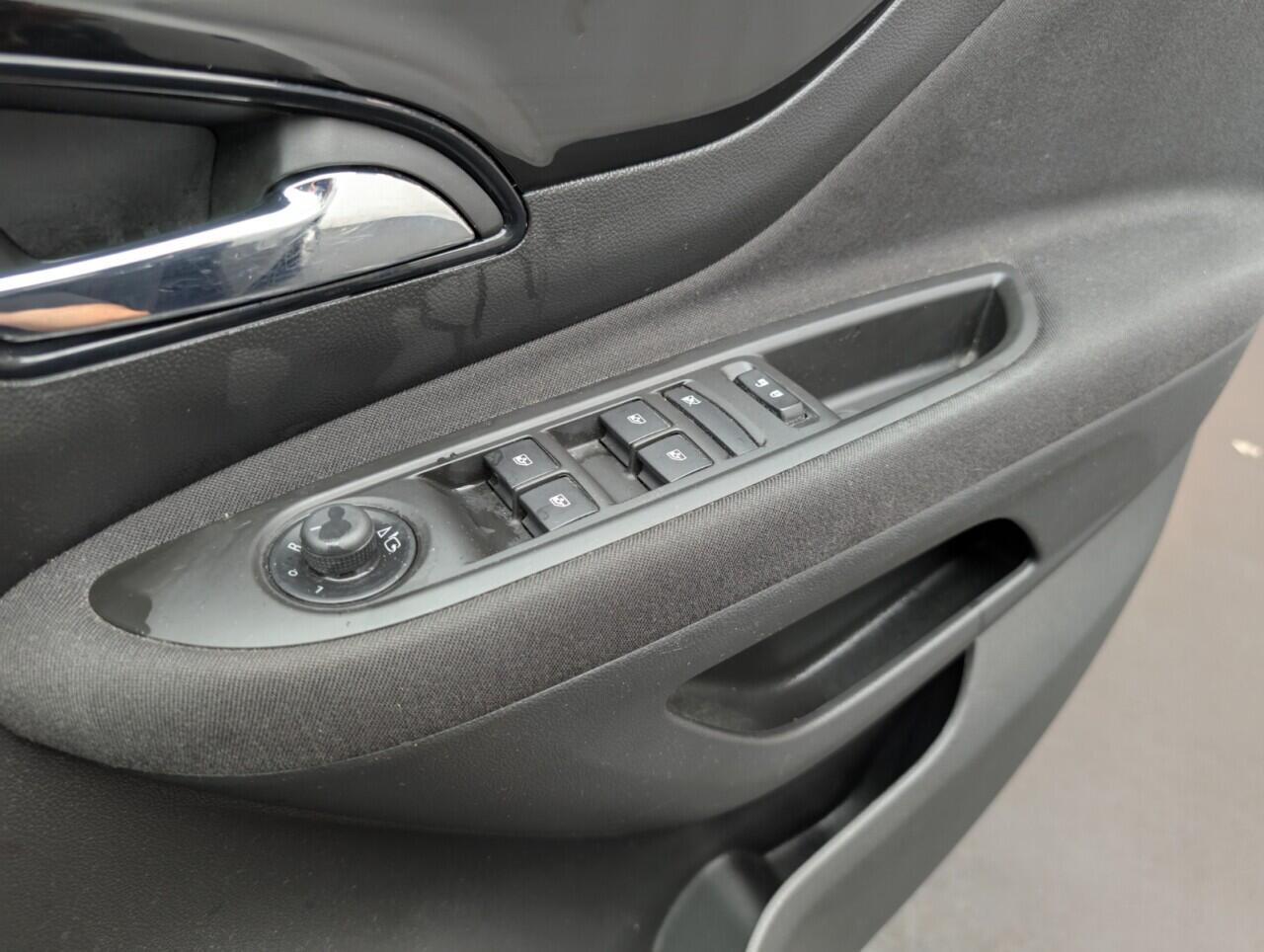 Used Vauxhall Mokka X 2017 for sale - 77400547: Photo 21