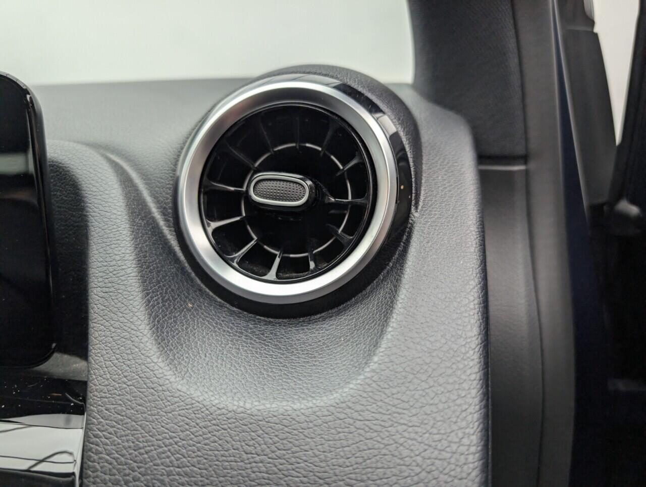 Used Mercedes-Benz B Class 2019 for sale - 77144031: Photo 21