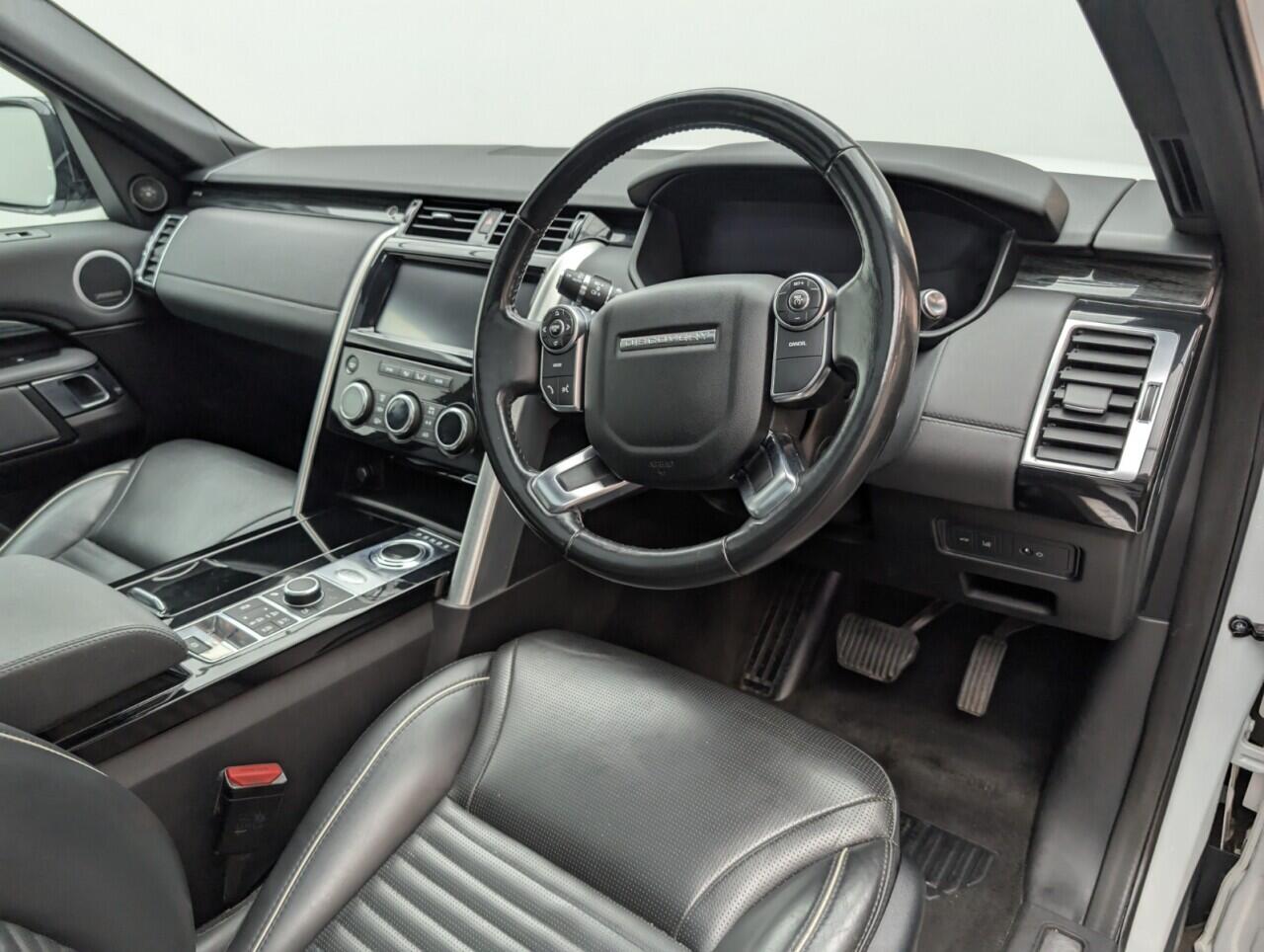 Used Land Rover Discovery 2018 for sale - 77359211: Photo 11