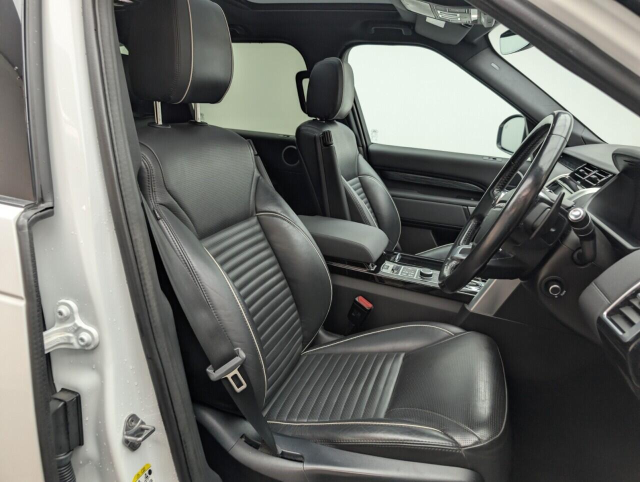 Used Land Rover Discovery 2018 for sale - 77359211: Photo 12