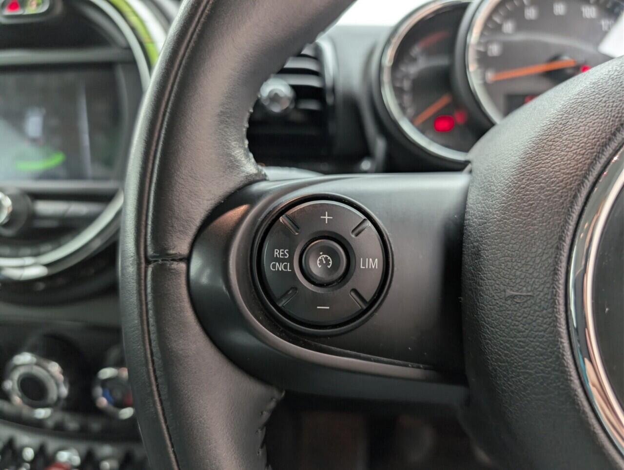 Used MINI Clubman 2018 for sale - 76608310: Photo 19