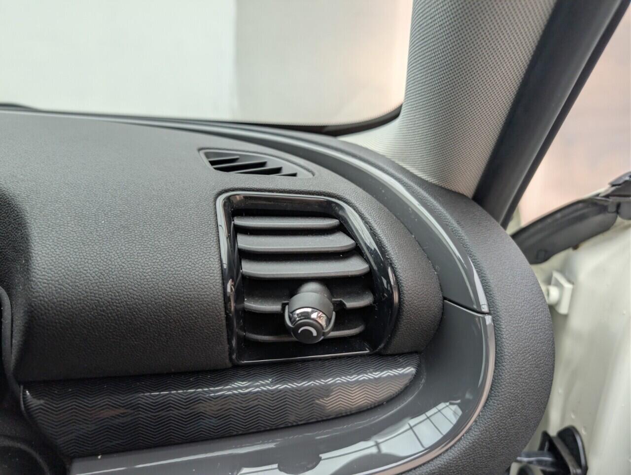 Used MINI Clubman 2018 for sale - 76608310: Photo 21