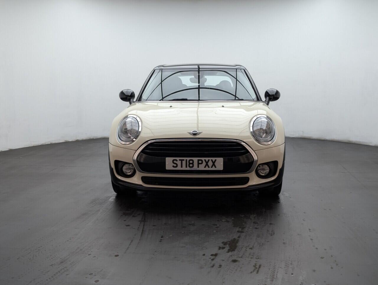 Used MINI Clubman 2018 for sale - 76608310: Photo 3