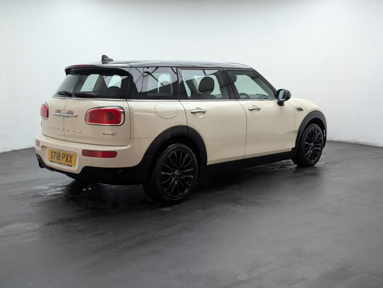 Used MINI Clubman 2018 for sale - 76608310: Photo 8