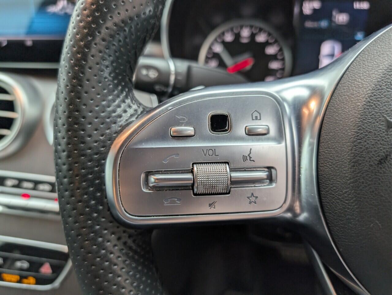 Used Mercedes-Benz C Class 2019 for sale - 76953116: Photo 19