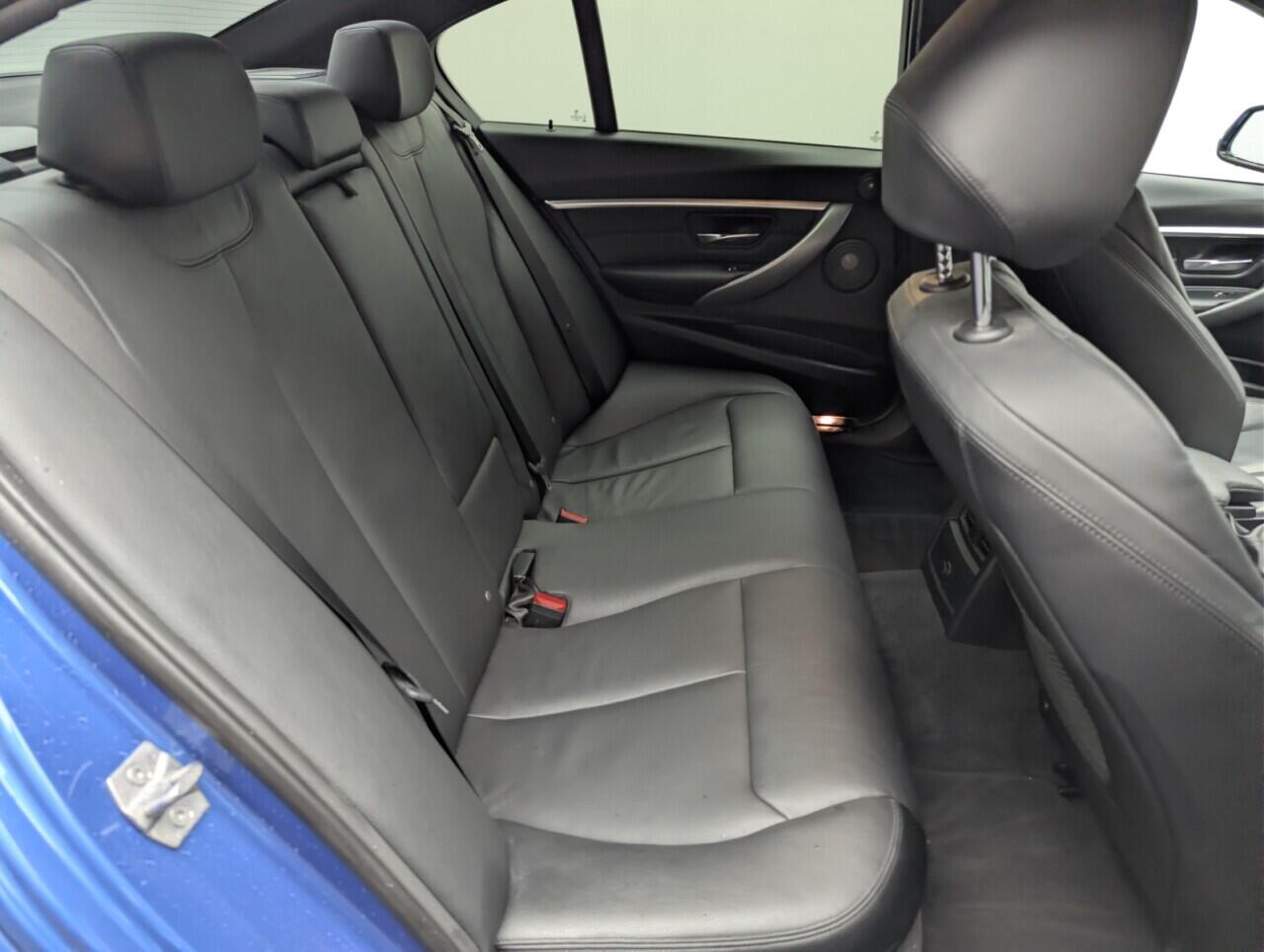 Used BMW 3 Series 2018 for sale - 77101905: Photo 23