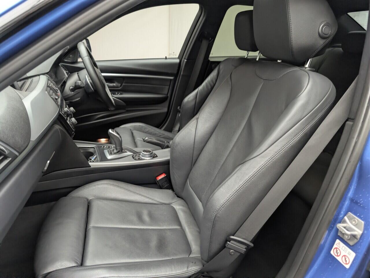 Used BMW 3 Series 2018 for sale - 77101905: Photo 26