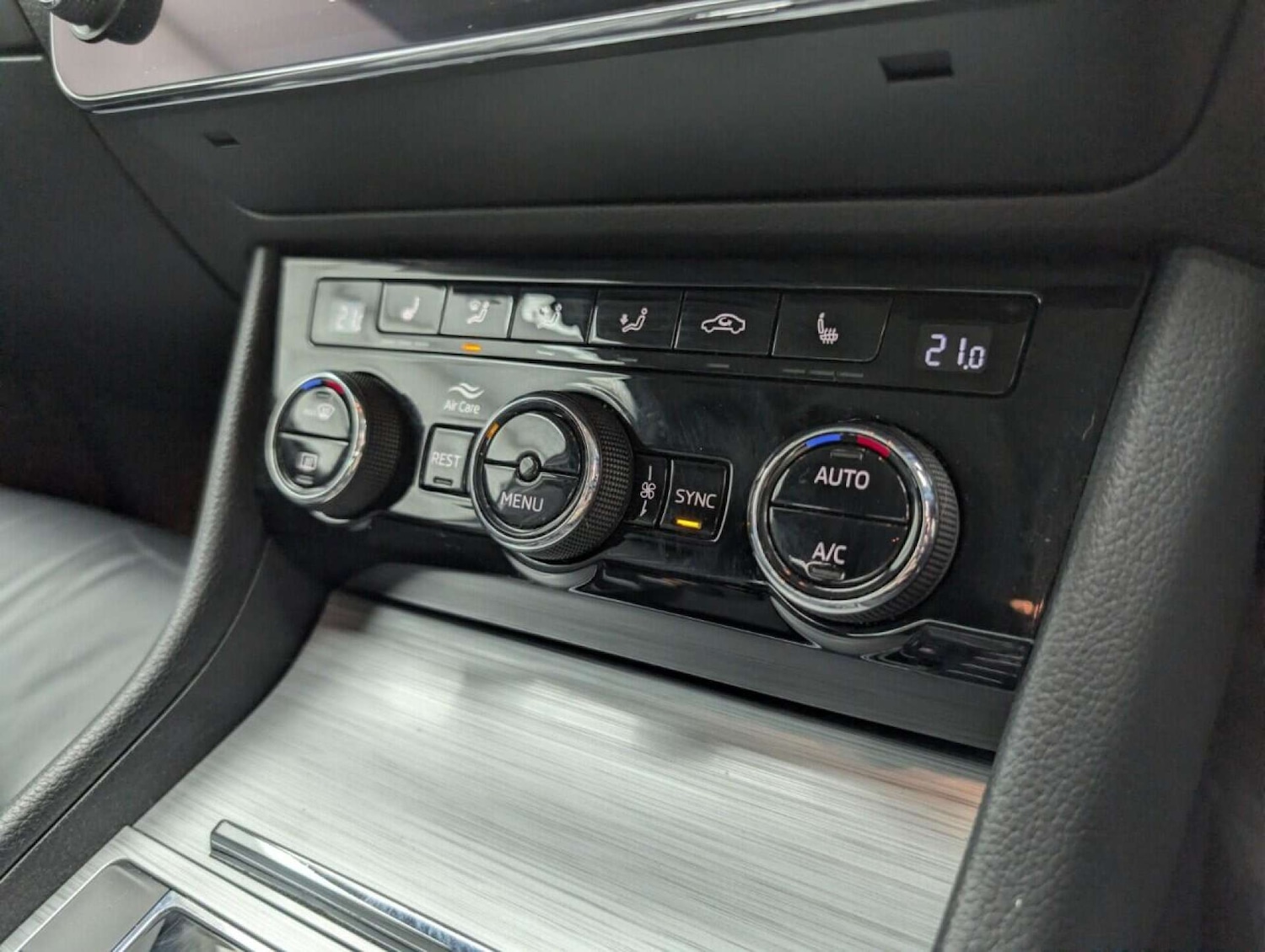 Used Skoda Superb 2020 for sale - 77713282: Photo 17