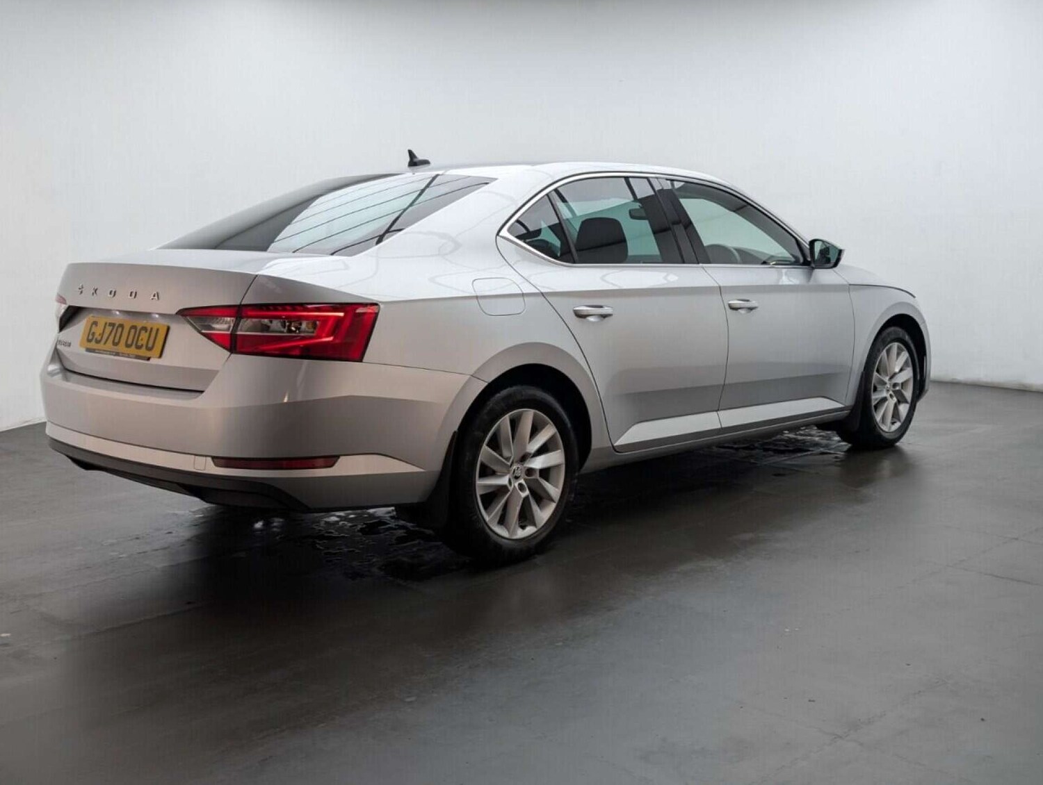 Used Skoda Superb 2020 for sale - 77713282: Photo 8