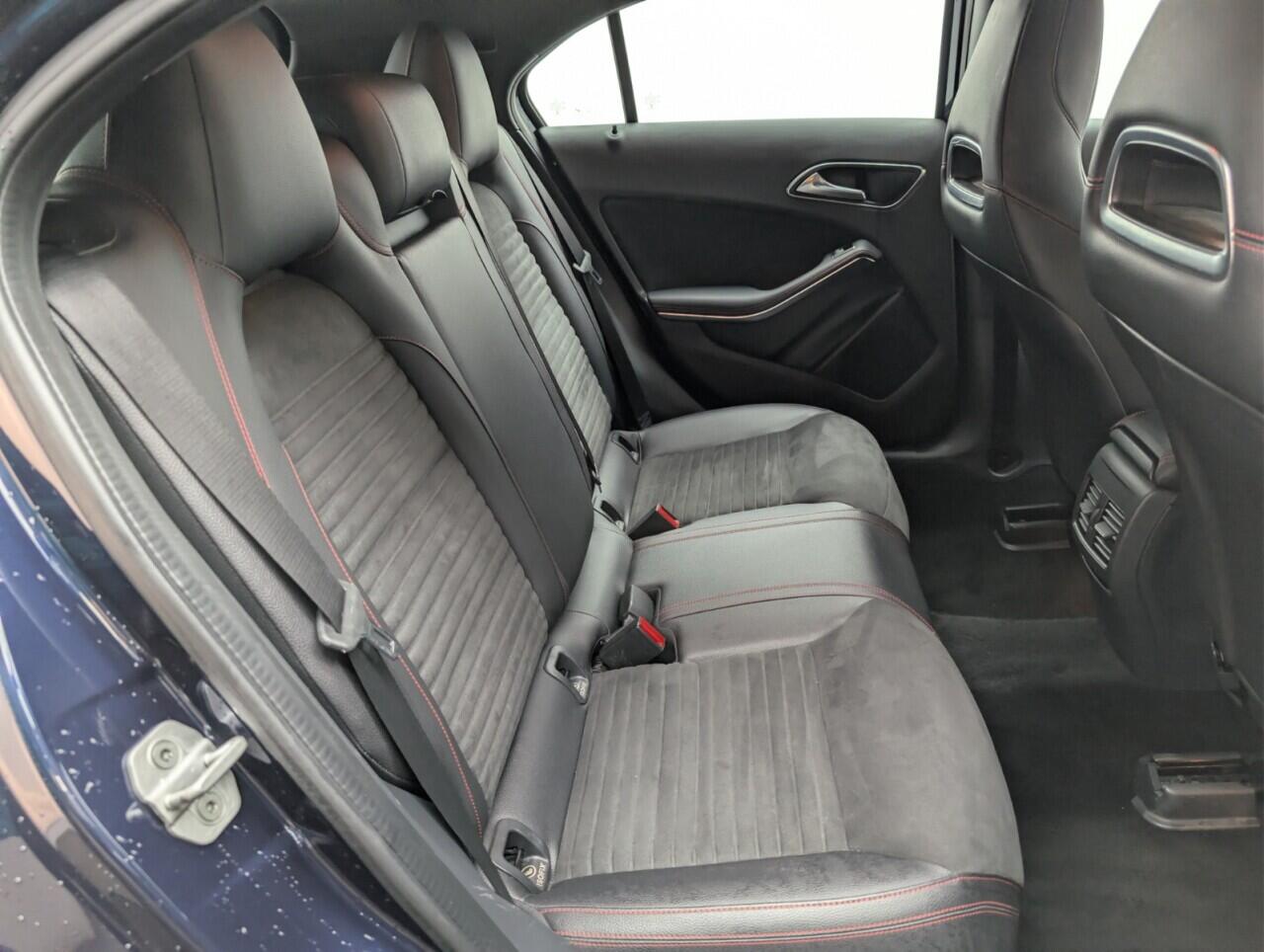 Used Mercedes-Benz A-Class 2018 for sale - 76538110: Photo 24