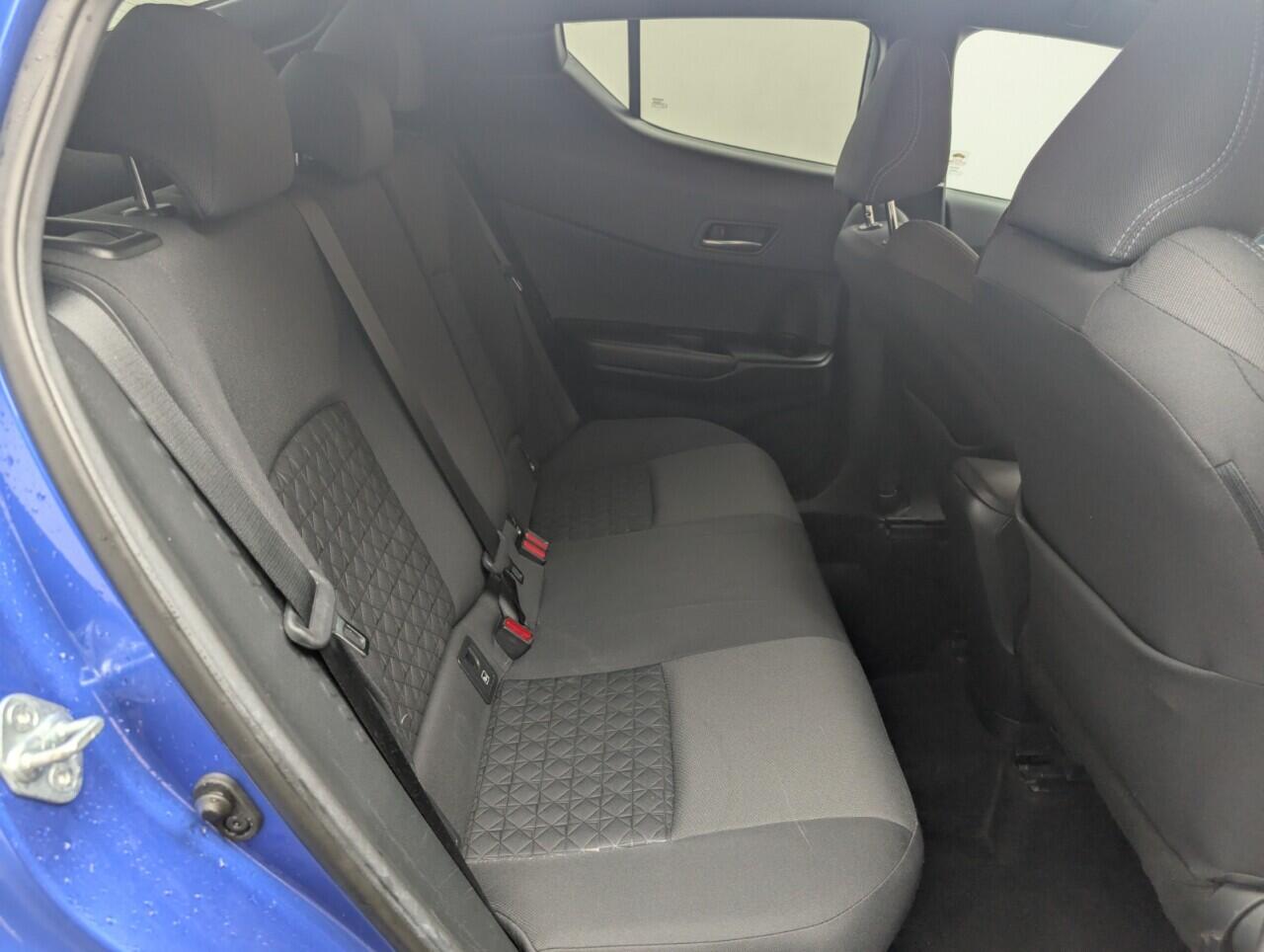 Used Toyota C-HR 2021 for sale - 76423013: Photo 26