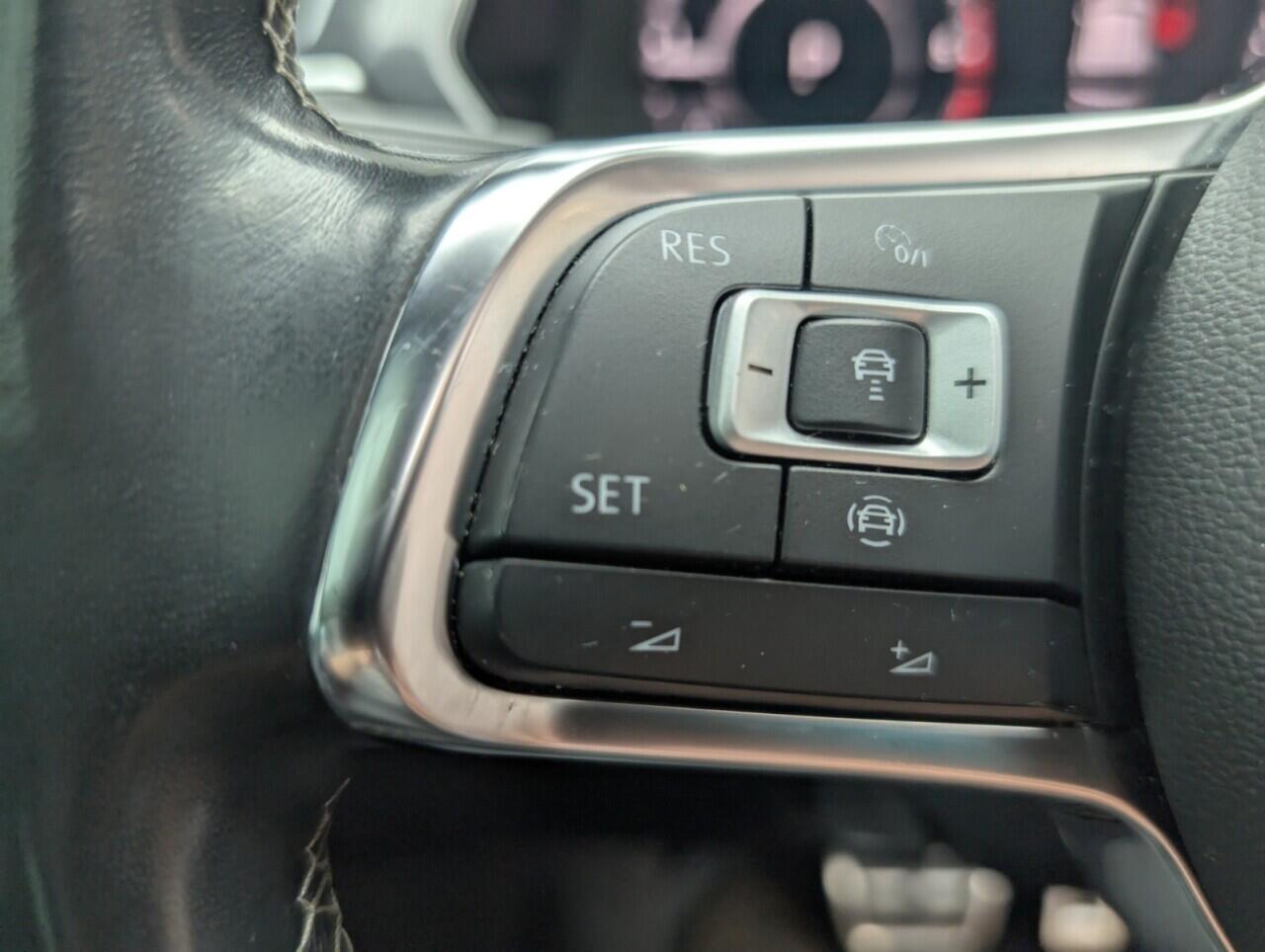 Used Volkswagen Tiguan 2018 for sale - 76425330: Photo 19