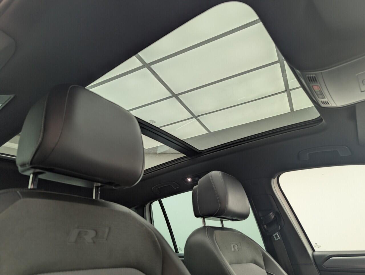 Used Volkswagen Tiguan 2018 for sale - 76425330: Photo 22