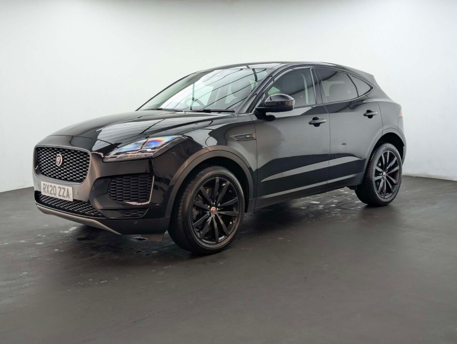 Used Jaguar E-Pace 2020 for sale - 77766984: Photo 11