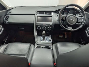 Used Jaguar E-Pace 2020 for sale - 77766984: Photo