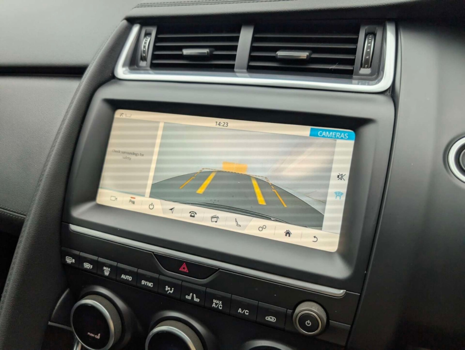 Used Jaguar E-Pace 2020 for sale - 77766984: Photo 22