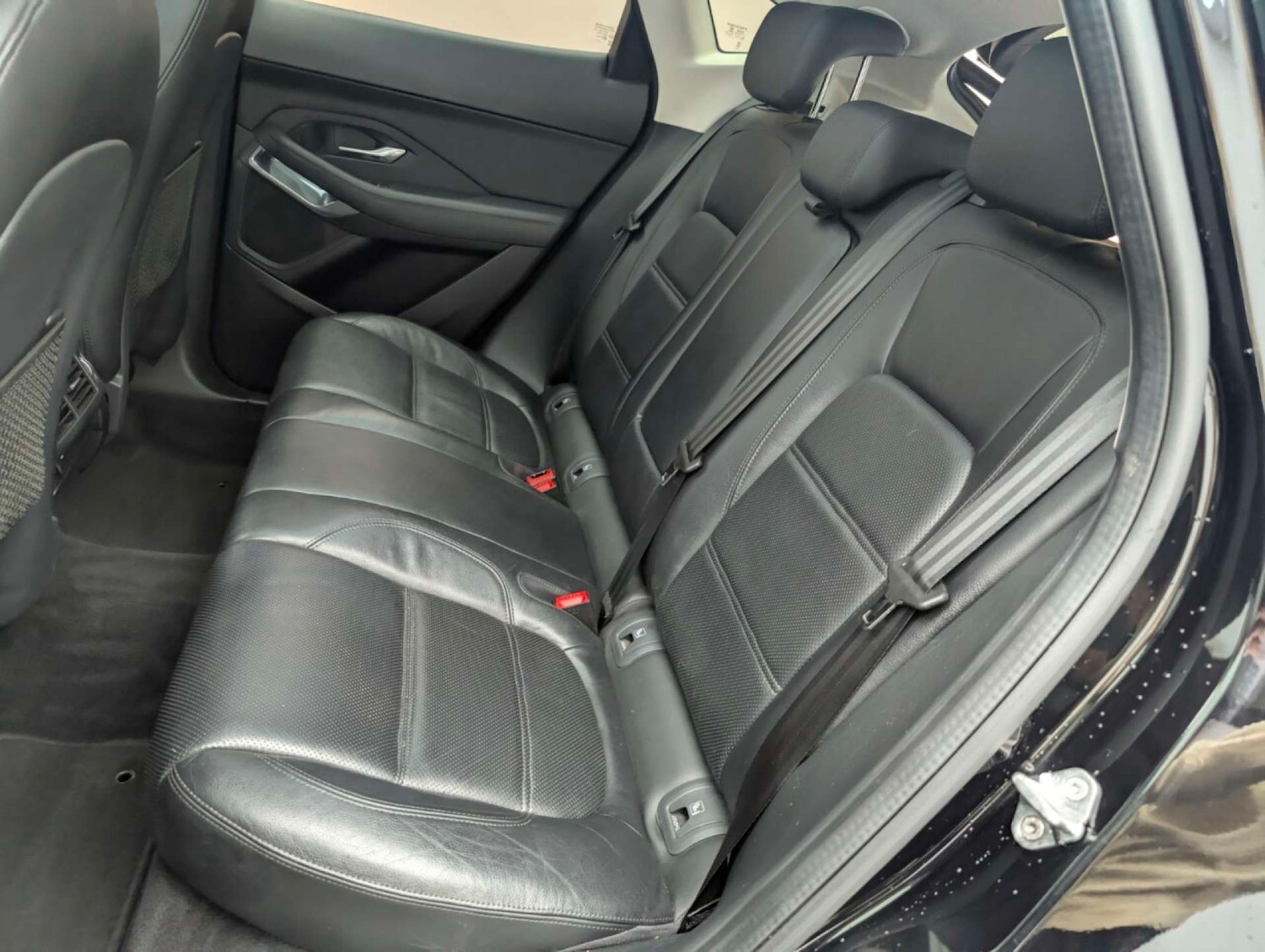 Used Jaguar E-Pace 2020 for sale - 77766984: Photo 4