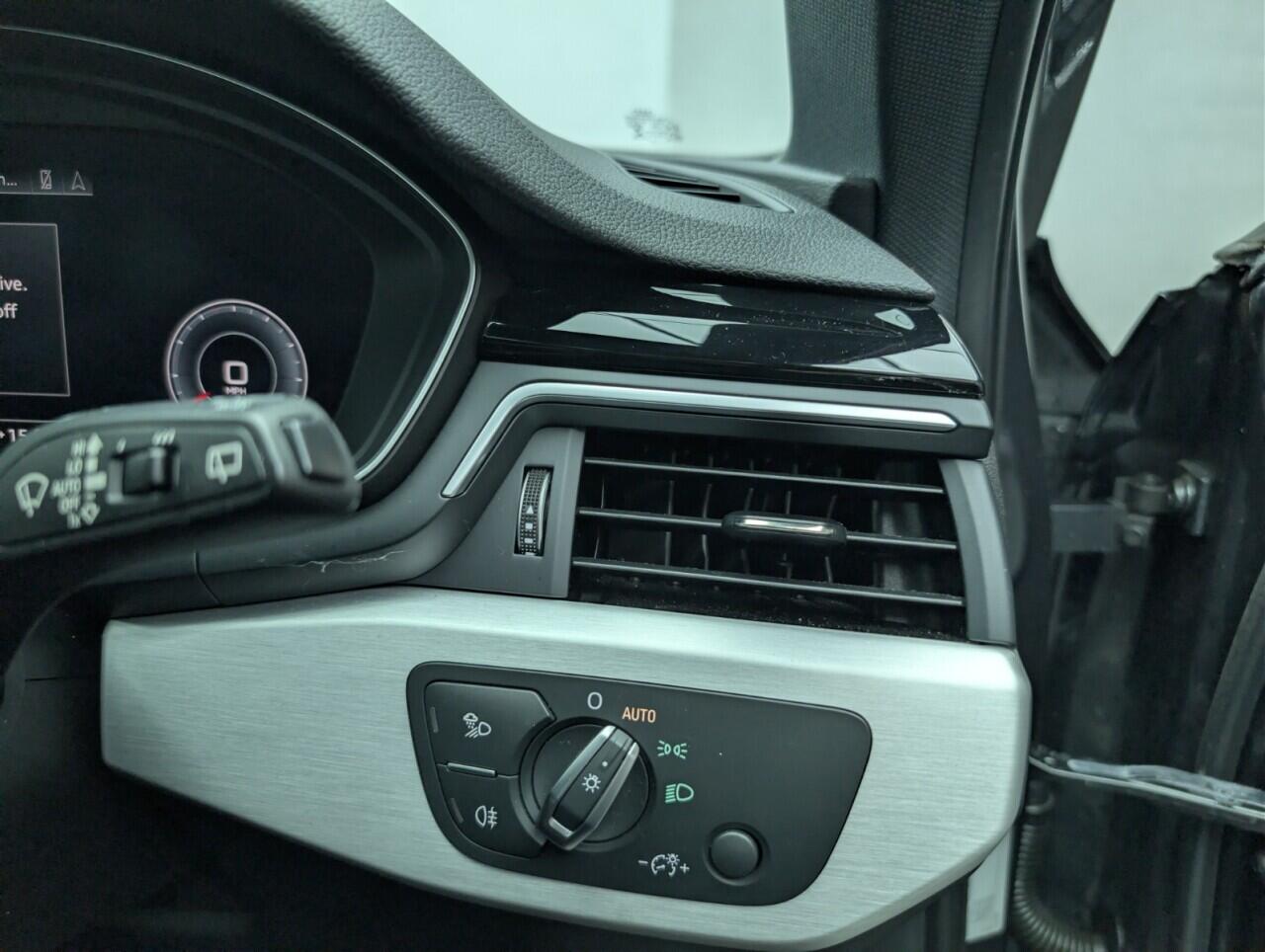 Used Audi A4 Avant 2020 for sale - 77175643: Photo 19