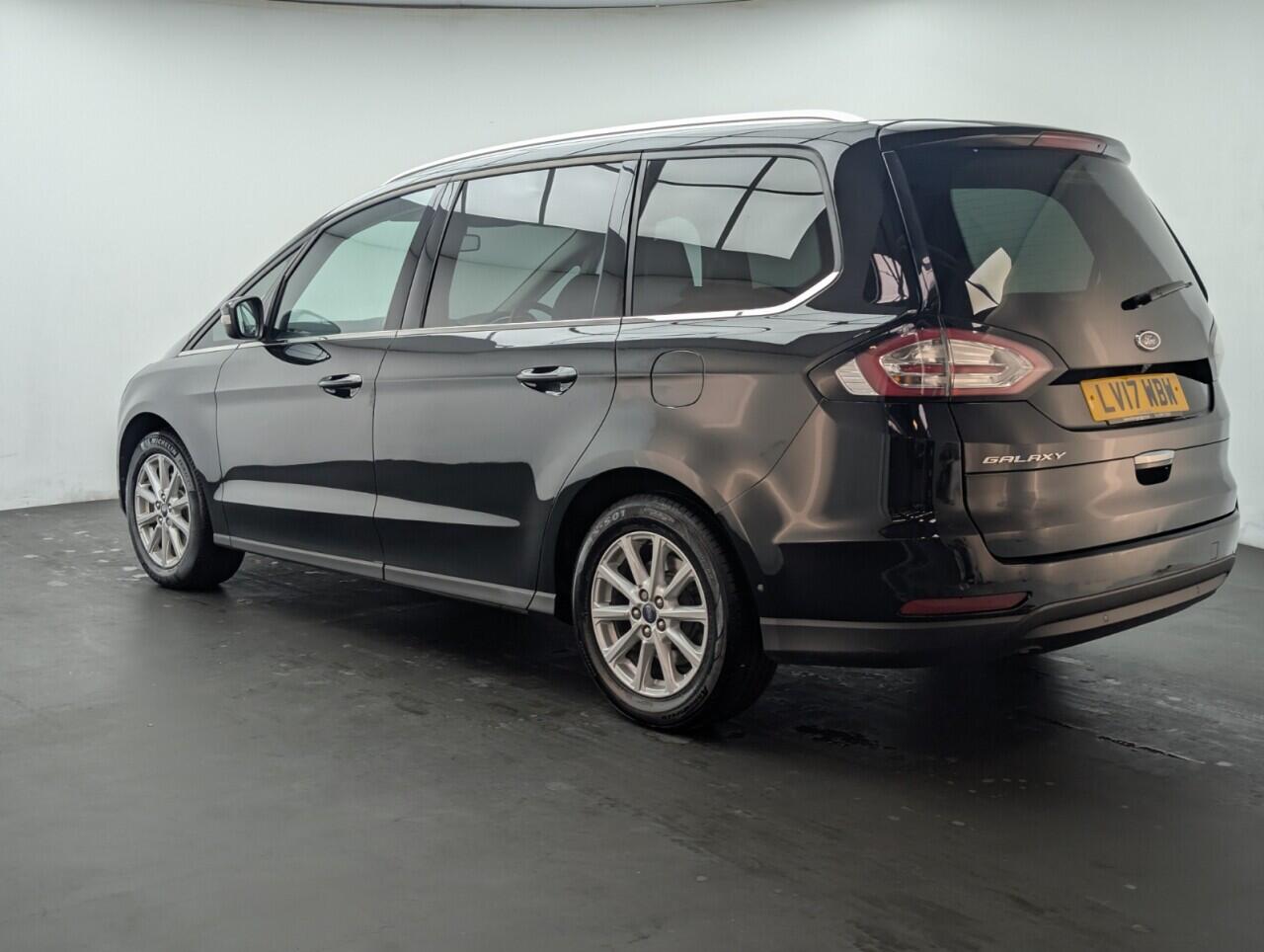 Used Ford Galaxy 2017 for sale - 76572767: Photo 6