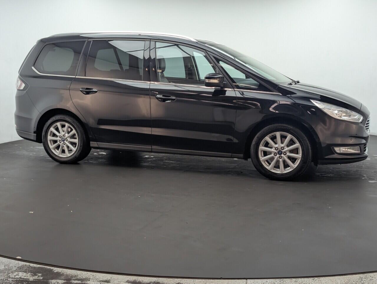 Used Ford Galaxy 2017 for sale - 76572767: Photo 9