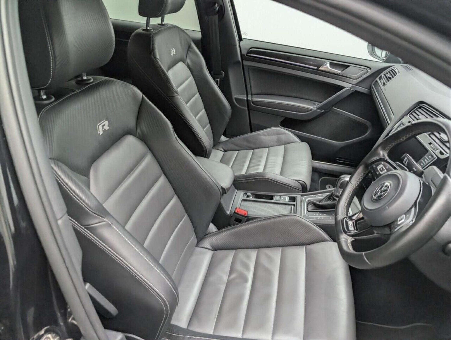 Used Volkswagen Golf 2016 for sale - 77713517: Photo 12