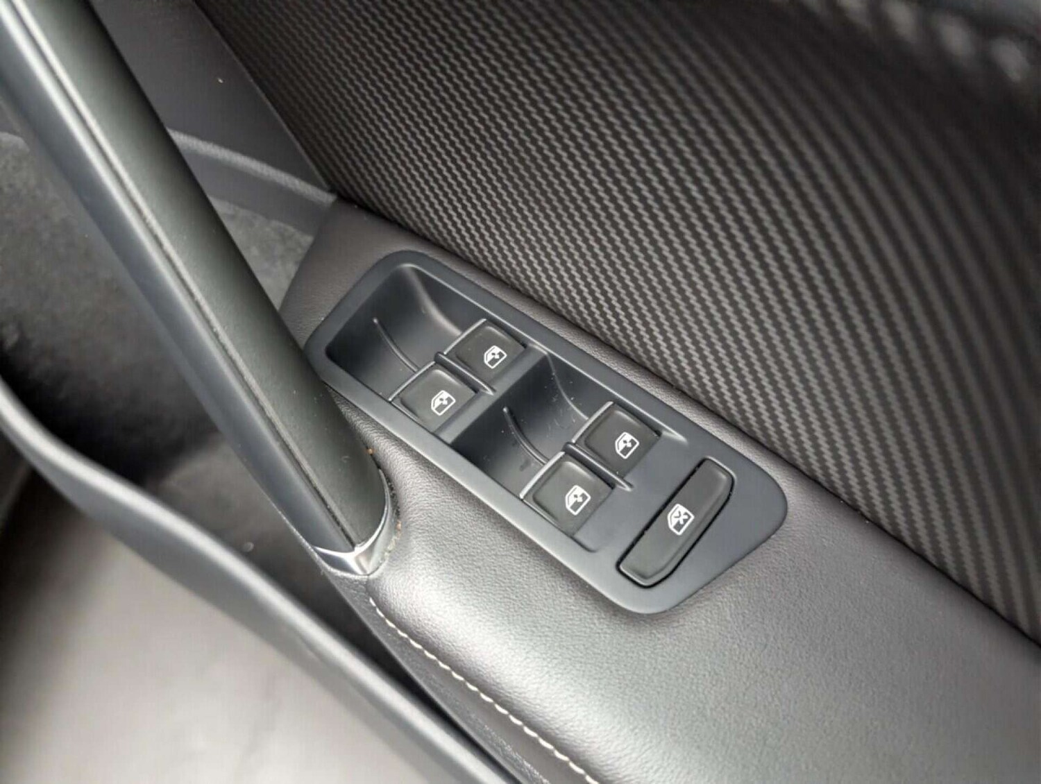 Used Volkswagen Golf 2016 for sale - 77713517: Photo 18