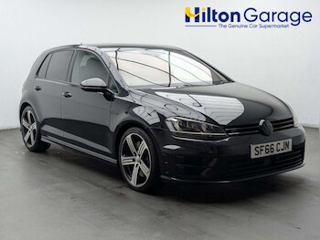 Used Volkswagen Golf 2016 for sale - 77713517: Photo