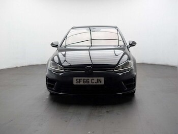 Used Volkswagen Golf 2016 for sale - 77713517: Photo