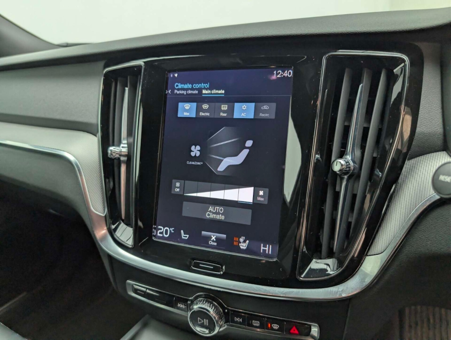 Used Volvo V60 2021 for sale - 77766983: Photo 11