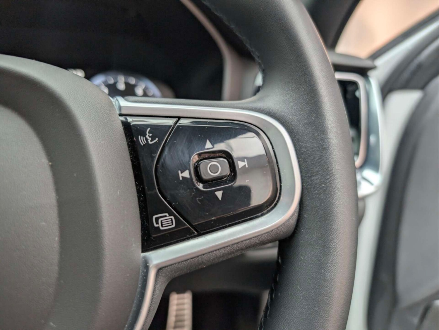 Used Volvo V60 2021 for sale - 77766983: Photo 15