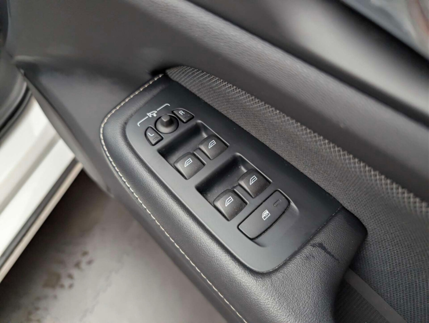 Used Volvo V60 2021 for sale - 77766983: Photo 17