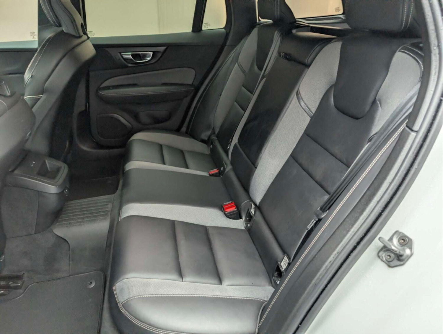 Used Volvo V60 2021 for sale - 77766983: Photo 23