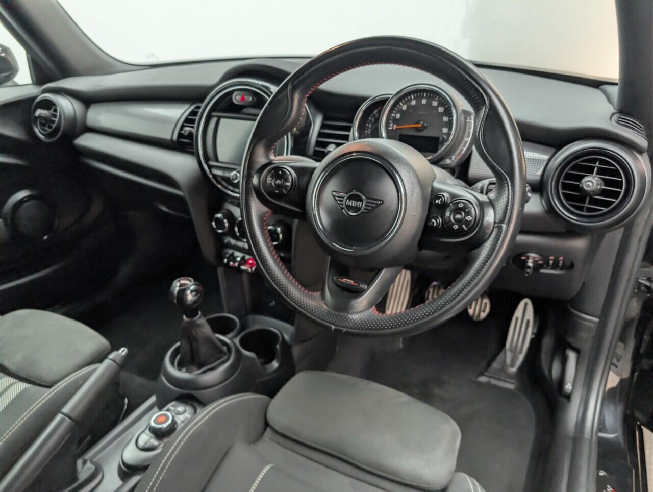 Used MINI Hatch 2019 for sale - 76913427: Photo 11