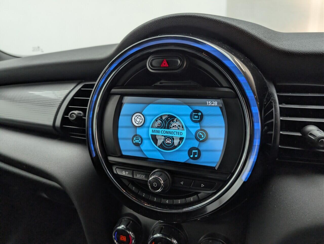 Used MINI Hatch 2019 for sale - 76913427: Photo 13