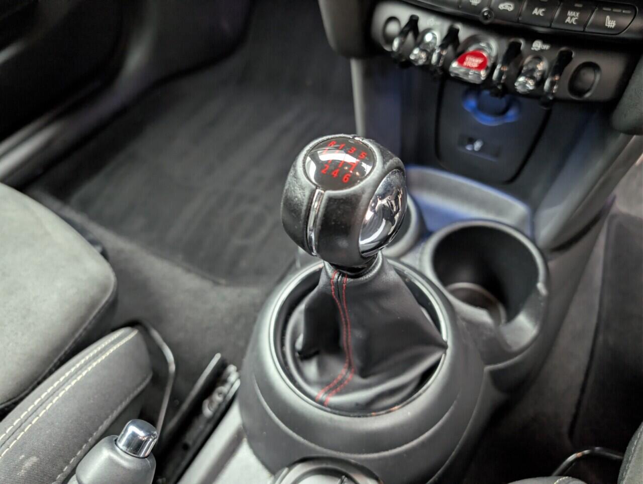 Used MINI Hatch 2019 for sale - 76913427: Photo 16