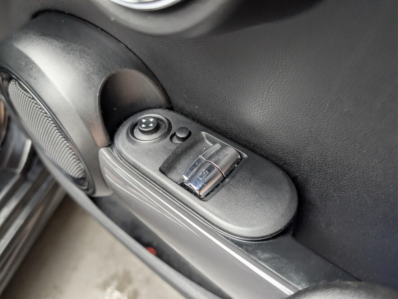 Used MINI Hatch 2019 for sale - 76913427: Photo 21