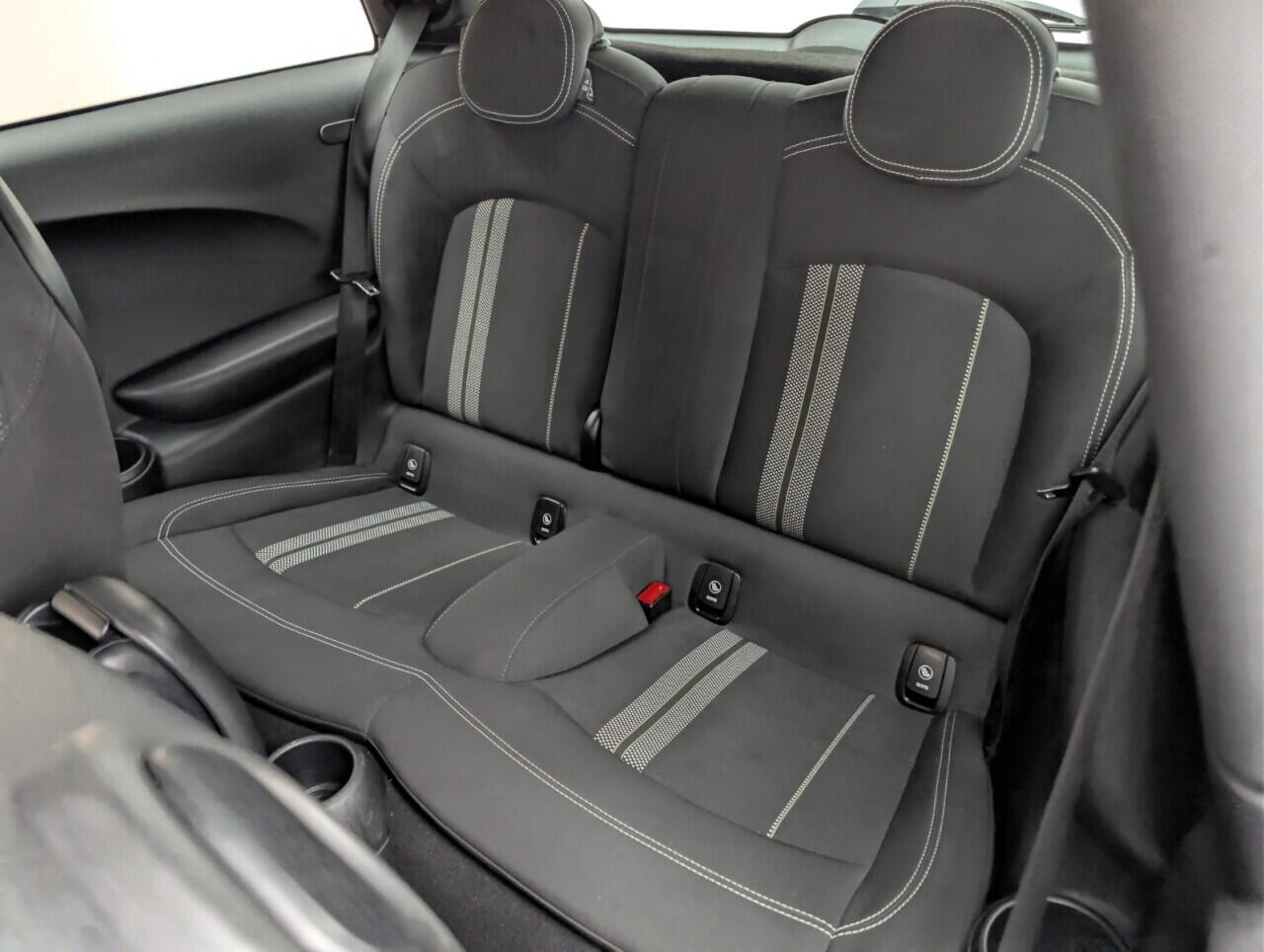 Used MINI Hatch 2019 for sale - 76913427: Photo 25