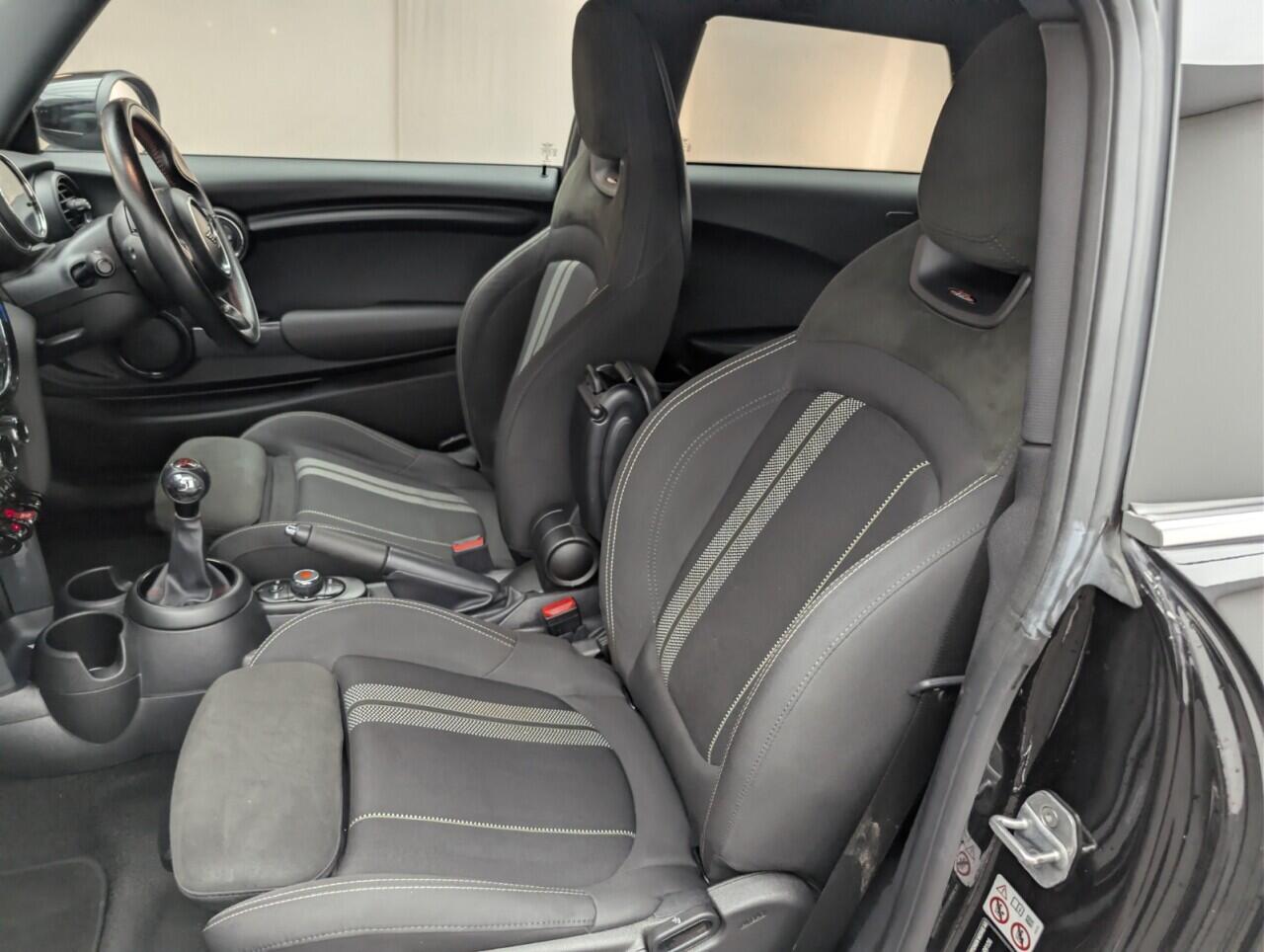 Used MINI Hatch 2019 for sale - 76913427: Photo 26