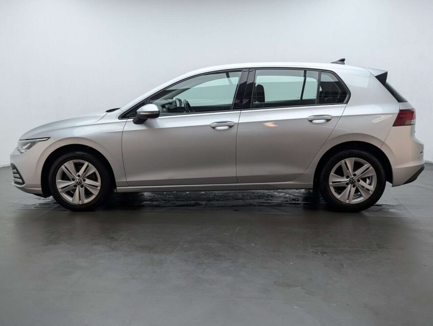 Used Volkswagen Golf 2021 for sale - 77713663: Photo 5