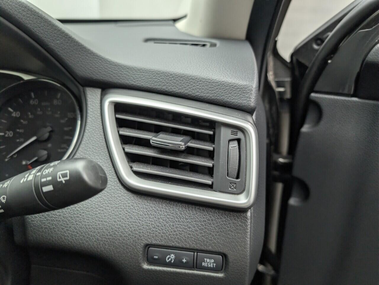 Used Nissan X-Trail 2017 for sale - 77097404: Photo 32