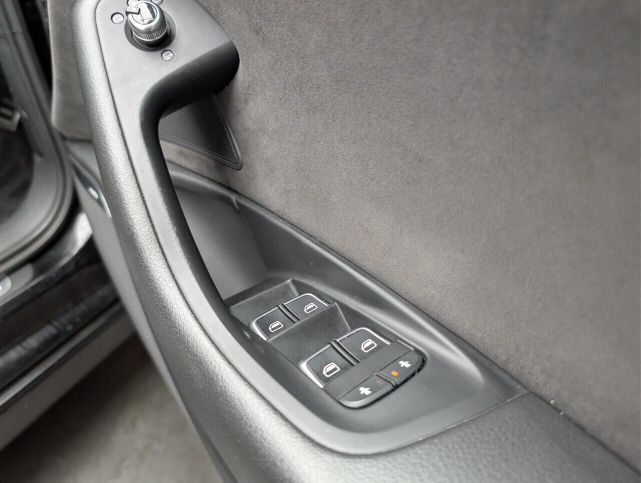 Used Audi A6 Saloon 2018 for sale - 77131467: Photo 22