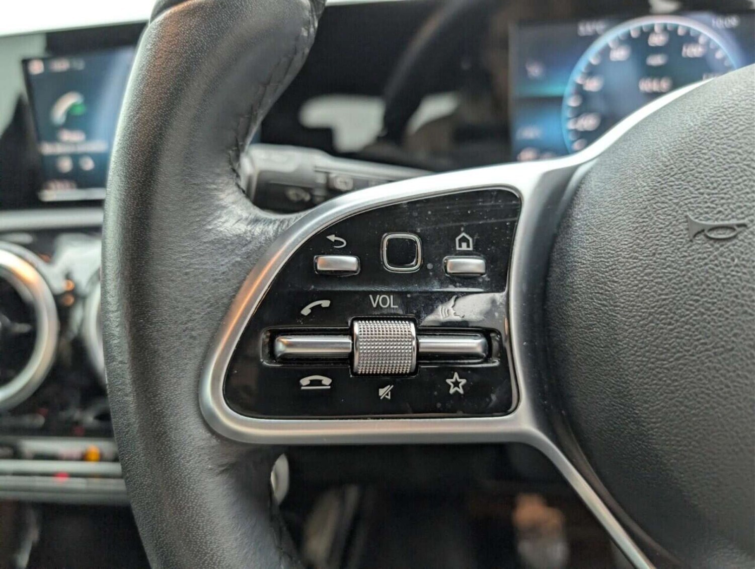 Used Mercedes-Benz A-Class 2019 for sale - 77714361: Photo 17