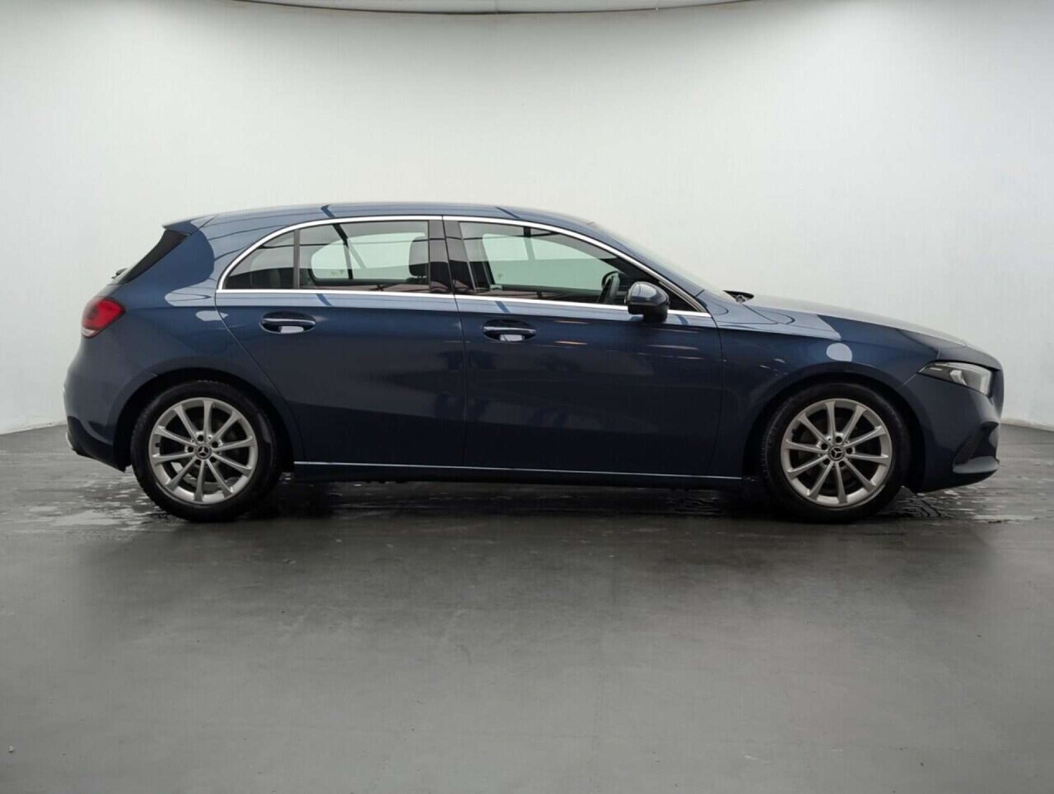 Used Mercedes-Benz A-Class 2019 for sale - 77714361: Photo 9